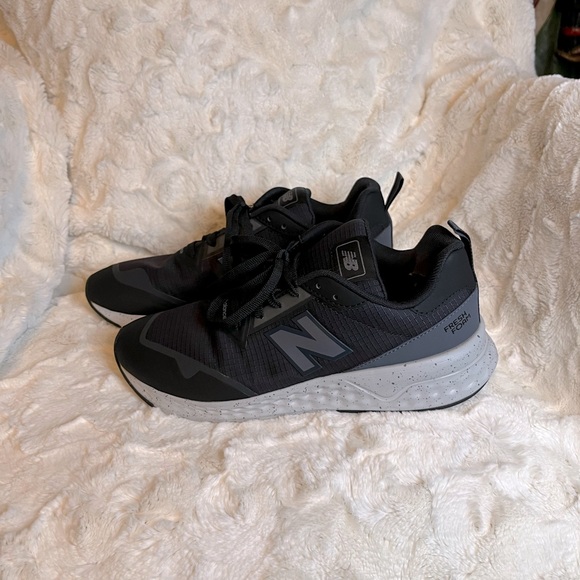 New Balance Shoes - New Balance walking shoes. Size 8.5